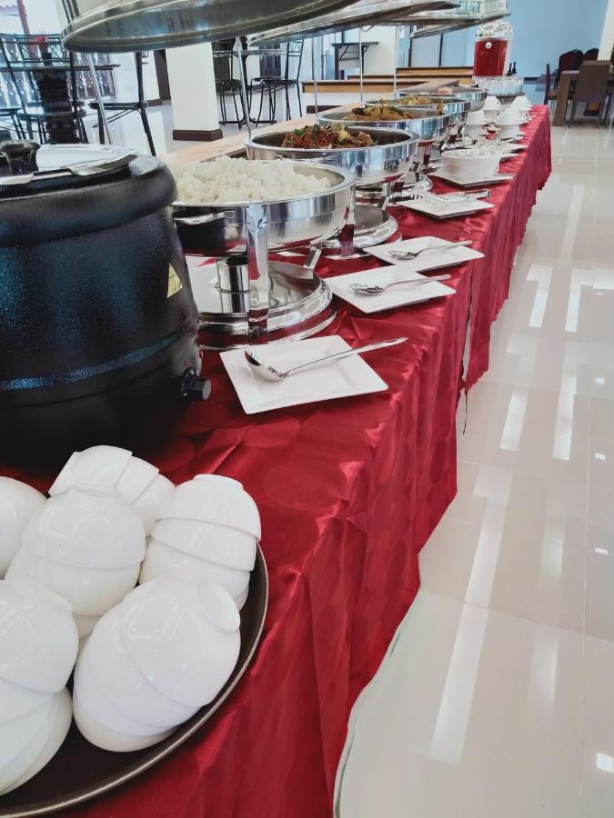 Temu Primula Hotel Kampong Seberang Timor Bagian luar foto